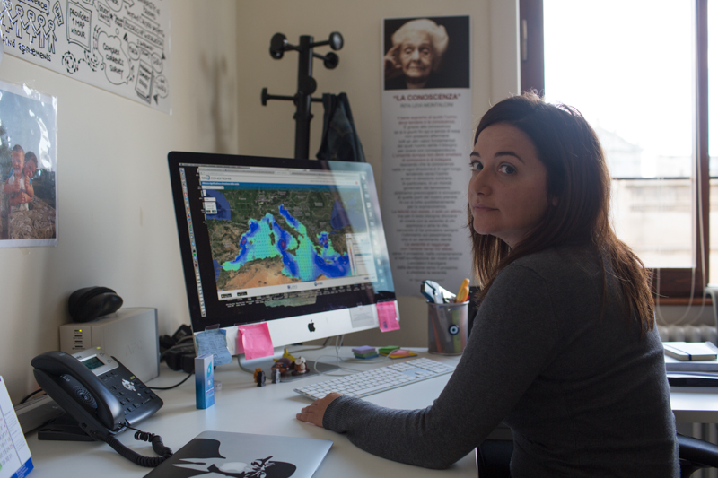 Rita Lecci, oceanografa e responsabile del gruppo operativo della divisione Ocean Predictions and Applications. L’Ocean-Lab è il laboratorio di oceanografia operativa della divisione OPA (Ocean Predictions and Applications) del CMCC (Centro Euro-Mediterraneo sui Cambiamenti Climatici)